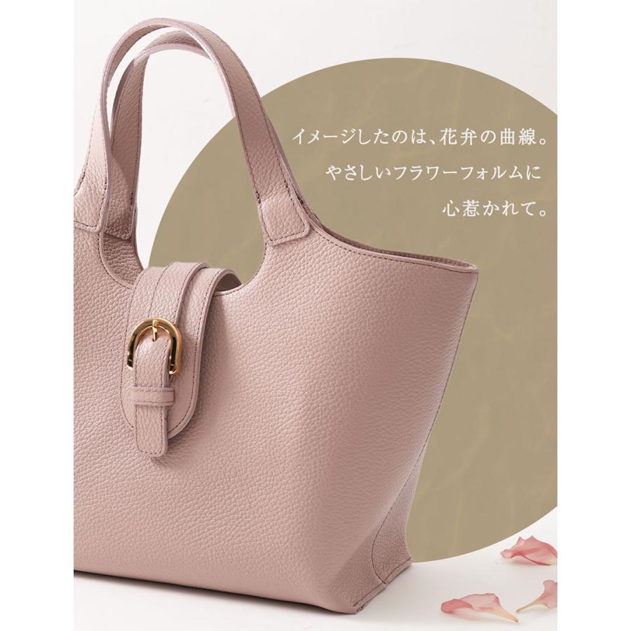 【傳濱野】日々の装いに華を添えてくれる、ふんわりフラワーフォルムのミニトートTina（ティナ） | 傳濱野 | 08