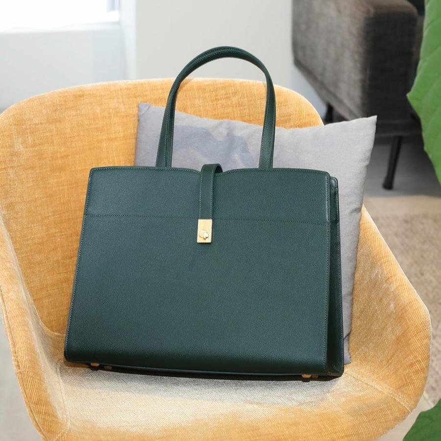 【傳濱野】かっちりシルエットでA4サイズが楽々出し入れできる、品格と信頼のA4トートAile（エール） | 傳濱野 | 09