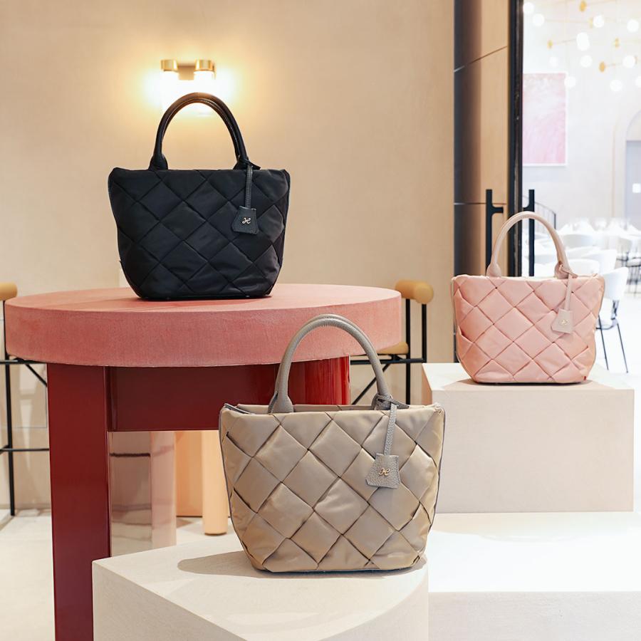 【傳濱野】表情豊かなイントレチャートで軽やかに街を歩くcitta(チッタ) | 傳濱野 | 06