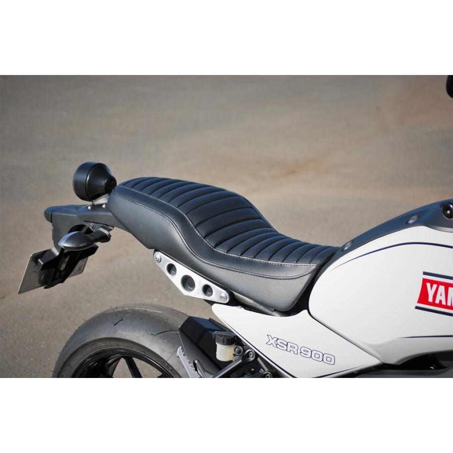 YAMAHA XSR900 K&H ローシート Aタック2ステッチ