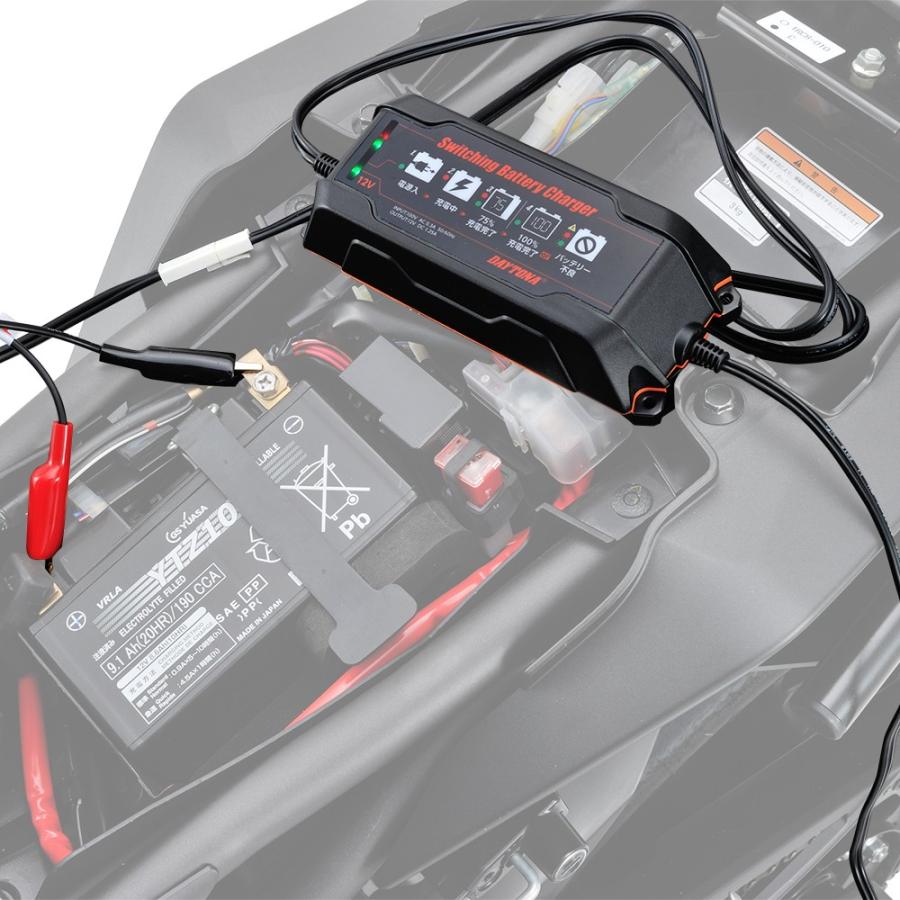 スイッチングバッテリーチャージャー12V（回復微弱充電器） DAYTONA