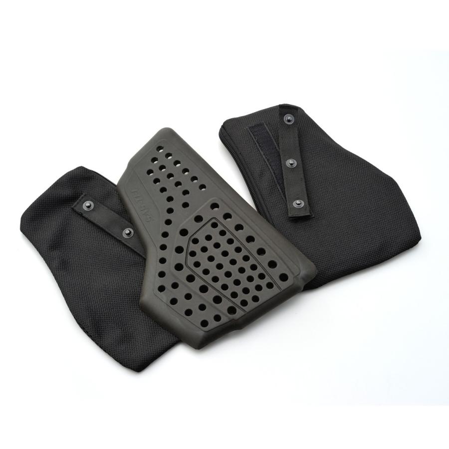 た DAYTONA（デイトナ） SAS-TEC 胸部プロテクター CP-2 BAG付き 左右