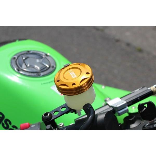 ZX-6R（07〜17年） フロントブレーキ用 マスターシリンダーキャップ