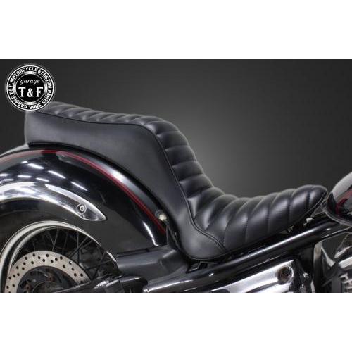 ガレージT＆F　ドラッグスター1100 タックロール　ダブル　シート　未使用 タックロールダブルシート（スタンダードモデル専用） ガレージT＆F