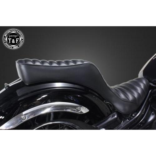 ガレージT＆F　ドラッグスター1100 タックロール　ダブル　シート　未使用 タックロールダブルシート（クラシックモデル専用） ガレージT＆F