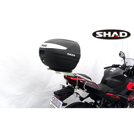 SHAD製リアボックス付きタンデムバー ウイルズウィン（WirusWin