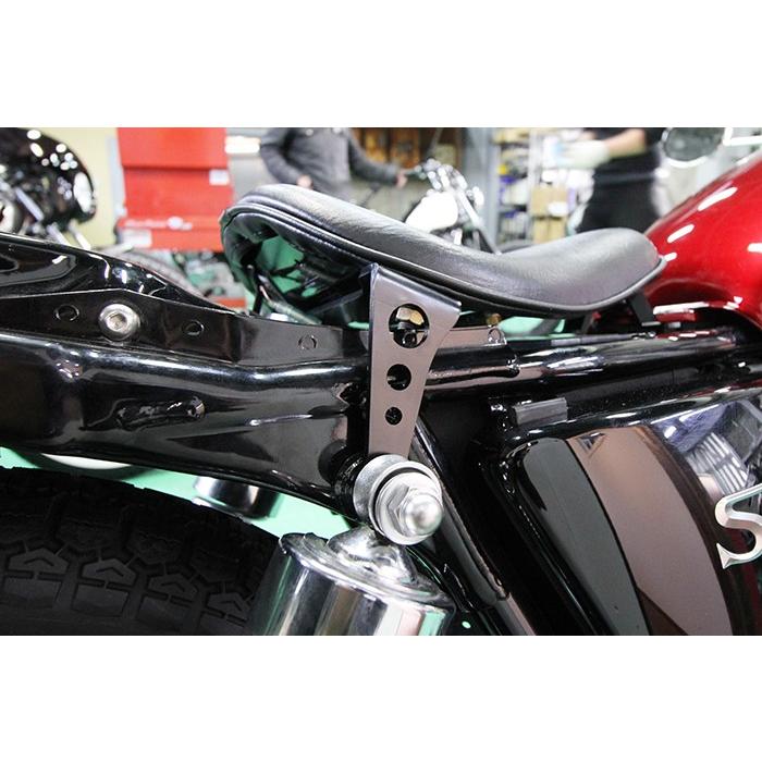 SR400/SR500（〜08年） サドルシートマウントキット GOODS（モーター