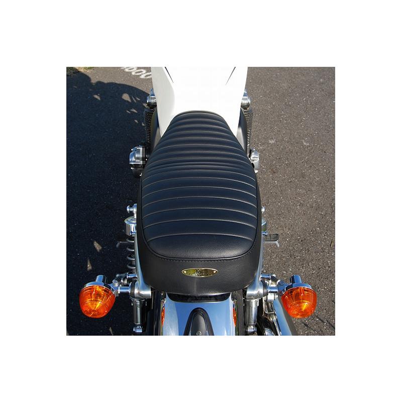 HIダブルシートA タックロールタイプ K＆H（ケイアンドエイチ） CB1100 14Lタンク車（10〜18年 ）の画像