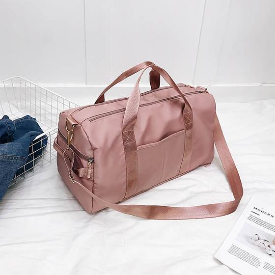 ボストンバッグ 靴入れつきバッグ、シューズケース、ジムバッグ