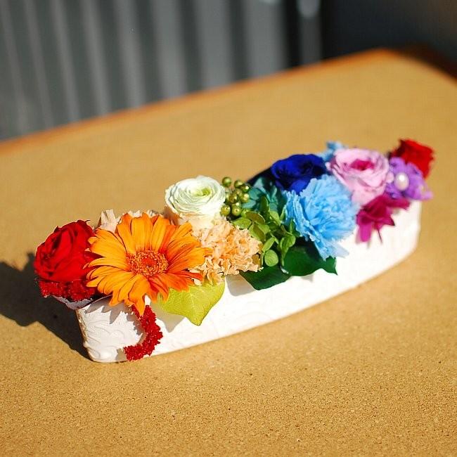 プリザーブドフラワー 虹色アレンジ RainbowDrops お祝いに ケース入り