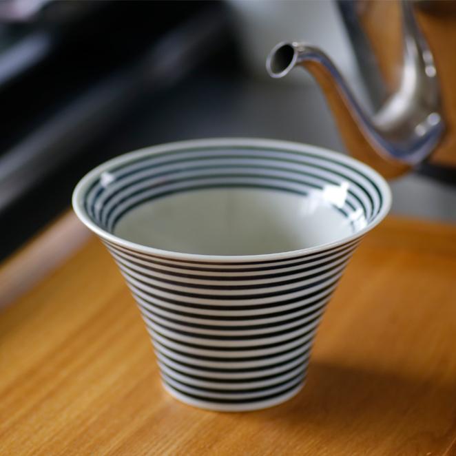 手描き藍駒筋 入れ子碗 13cm 波佐見焼 // 和食器 食器 碗 飯碗 ボウル