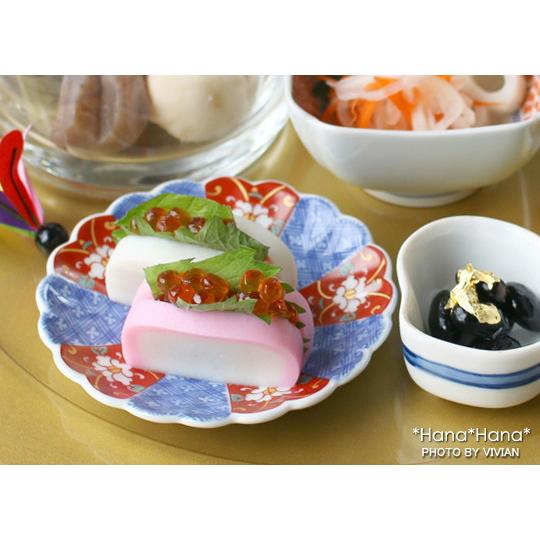 祥瑞菊 菊割 花型豆皿 9.5cm 波佐見焼 // 和食器 食器 花柄 小皿 豆皿