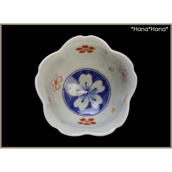 紅白桜 グレー小付 ミニ小鉢 9.5cm 波佐見焼 // 和食器 食器 鉢 小鉢