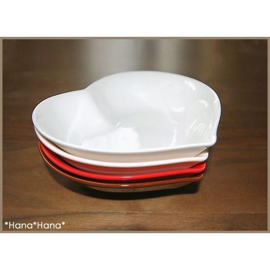 在庫限り／ ハート型 食器 皿 深皿 中鉢 ボウル サラダボウル 中 18cm