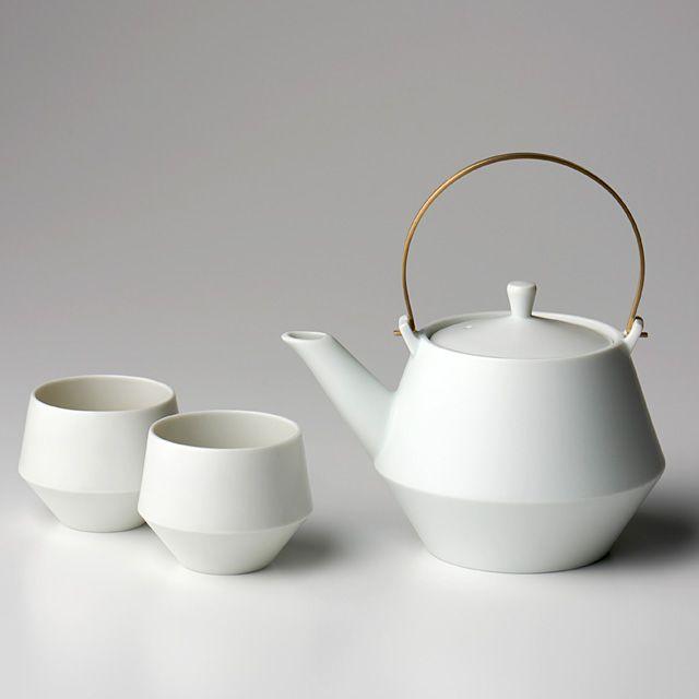 frustum フラスタム 土瓶 850ml(つる真ちゅうゴールド) 煎茶碗2客