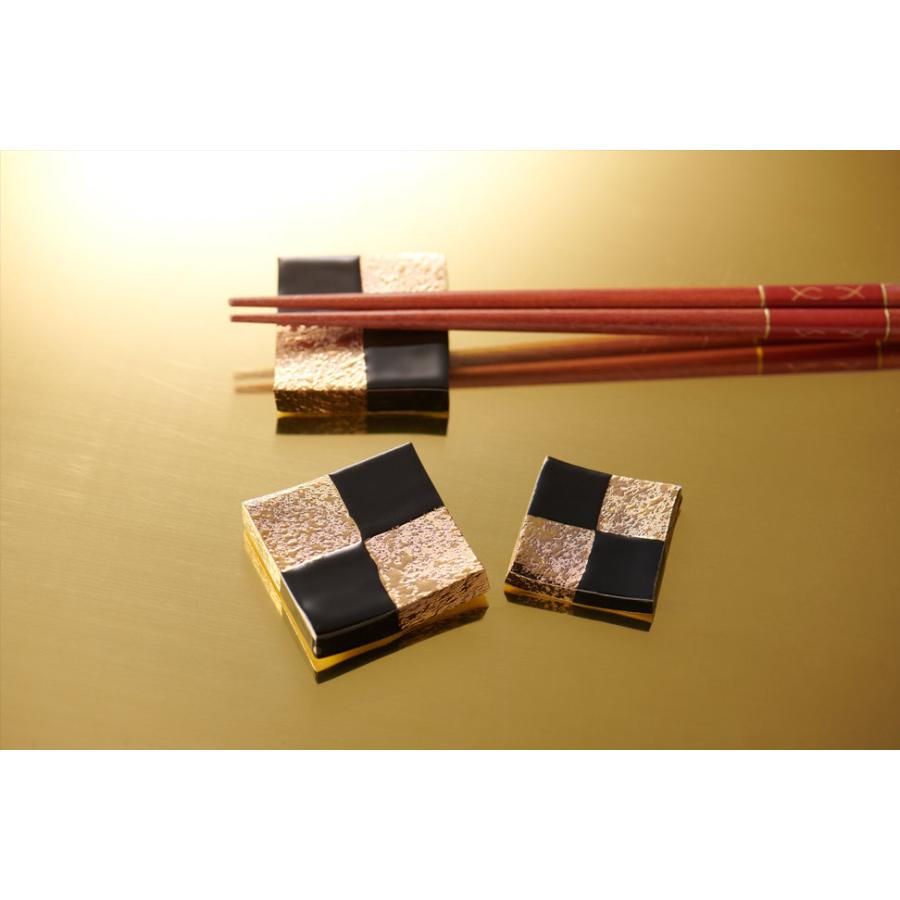 黒金市松 正角箸置き (大) 4cm ゴールド 有田焼 // 和食器 はしおき