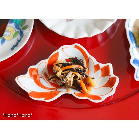 赤絵 菊花豆皿(横長) 10cm レッド 有田焼 // 和食器 食器 小皿 豆皿