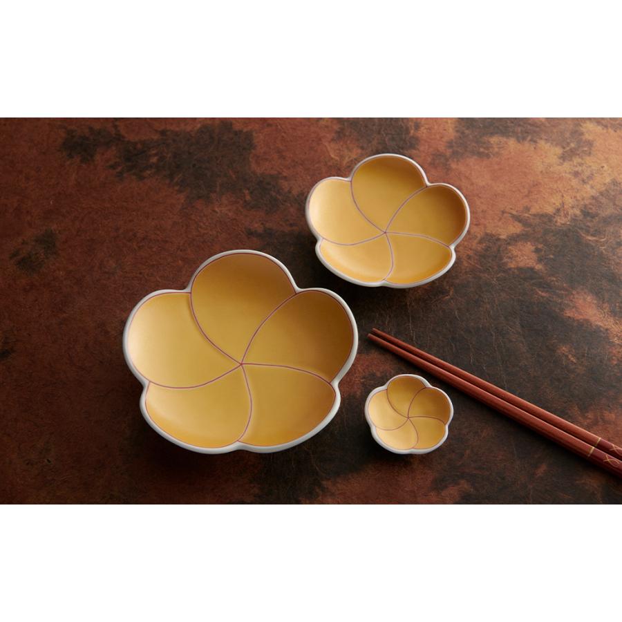 梅型錦金 小皿 12cm ゴールド 有田焼 幸楽窯 // 和食器 食器 皿 取皿