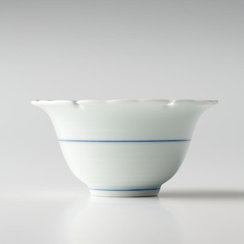 割草花うさぎ 雪輪型 小付 9.6cm 高山窯 有田焼 // 和食器 食器 磁器