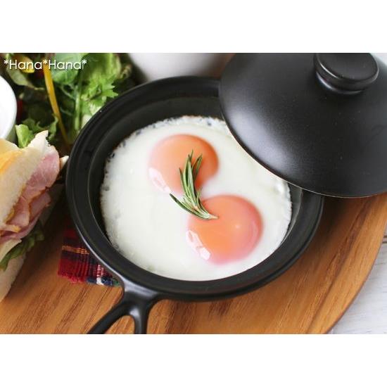 ブラックセラミック 蓋付き目玉焼きプレート 直径15cm 耐熱皿 オーブン