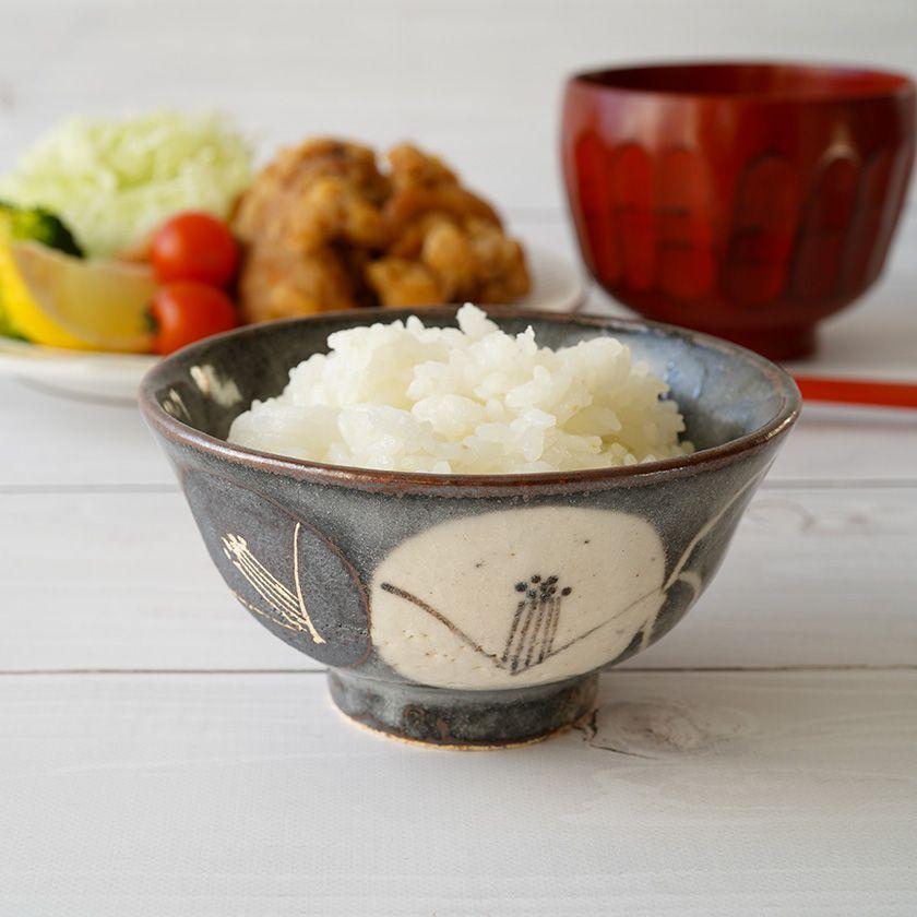 蔵珍窯（ぞうほうがま） 鼠志野椿 茶碗（中）(お取り寄せ品)// 美濃焼