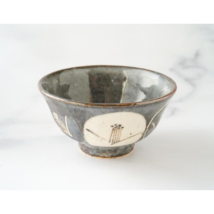 蔵珍窯（ぞうほうがま） 鼠志野椿 茶碗（中）(お取り寄せ品)// 美濃焼