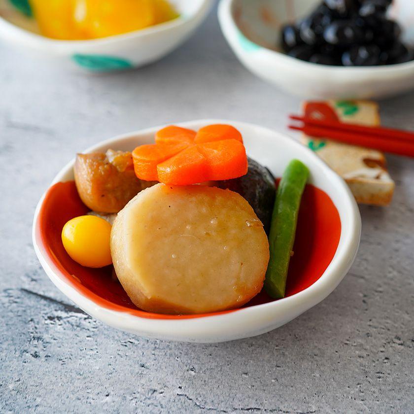 木製 菓子器 椿の装飾付き 蔵珍窯（ぞうほうがま） 赤椿 深豆皿 10cm (お取り寄せ品)// 美濃焼 椿