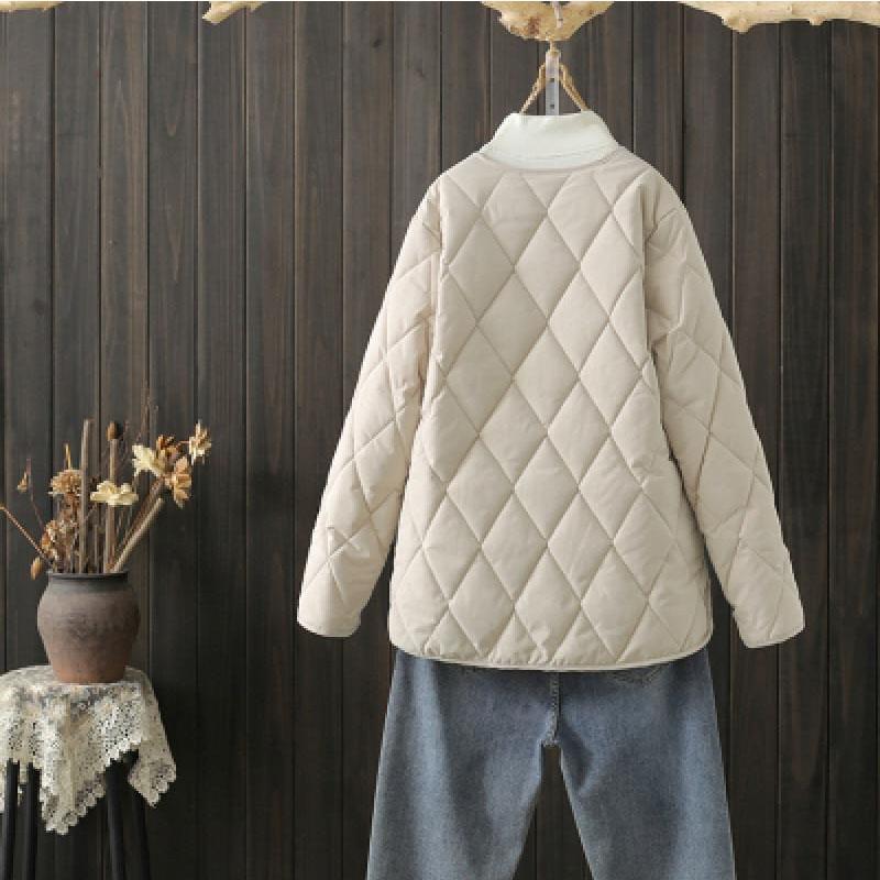 キルティングコート レディース 中綿コート 襟なし ショート丈 長袖 キルティング 無地 軽量 大きいサイズ 暖かい アウター かわいい ゆったりカジュアル |  | 02