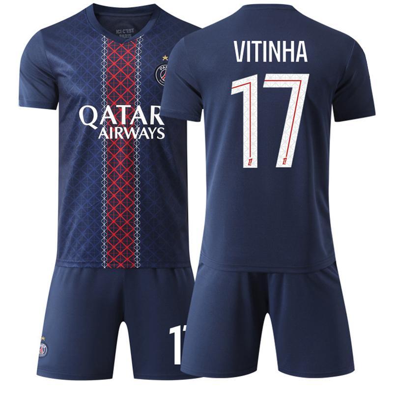 2025-26 パリ・サンジェルマン サッカーウェア 7番クヴァラツヘリア 10