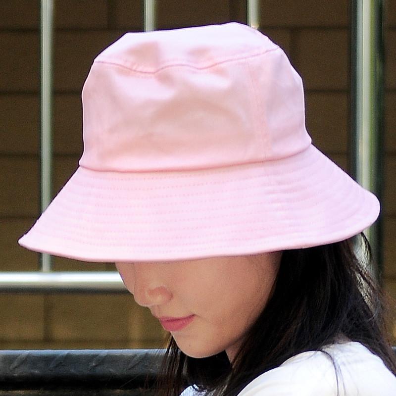 帽子 レディース つば広 バケットハット 夏物 UVカット 紫外線カット 日よけ帽 折りたたみサイズ調整 あご紐 自転車 飛ばない 小顔 遮光 日焼け防止 熱症対策 |  | 02