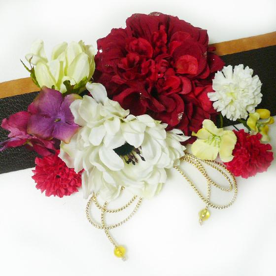 髪飾り 成人式 卒業式 結婚式 花 ラメダリアrとアネモネ他 赤白金 振袖 袴 浴衣 和装 着物 マム |  | 01