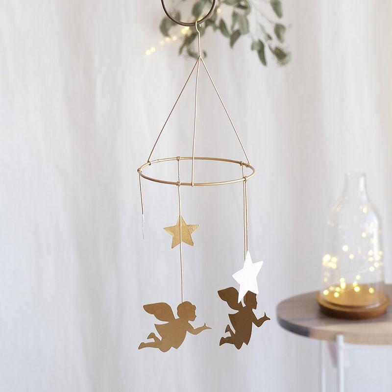 日限定21 志成販売 さりげなく揺れる 小さなブリキモビール 天使