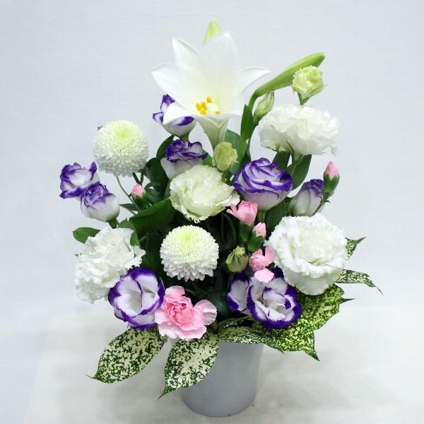 供花 鉄砲百合とピンポン菊とトルコキキョウのお供えアレンジメント 向島花栄 Yahoo 店 通販 Yahoo ショッピング