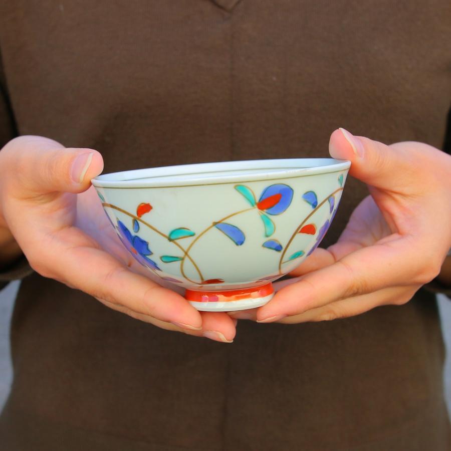 茶碗 有田焼 伊万里焼 三色唐草茶付 小 赤 小さめサイズ 夫婦茶碗 敬老の日 和食器 陶器 三階菱 1 010 有田焼通販の店花笑み 通販 Yahoo ショッピング