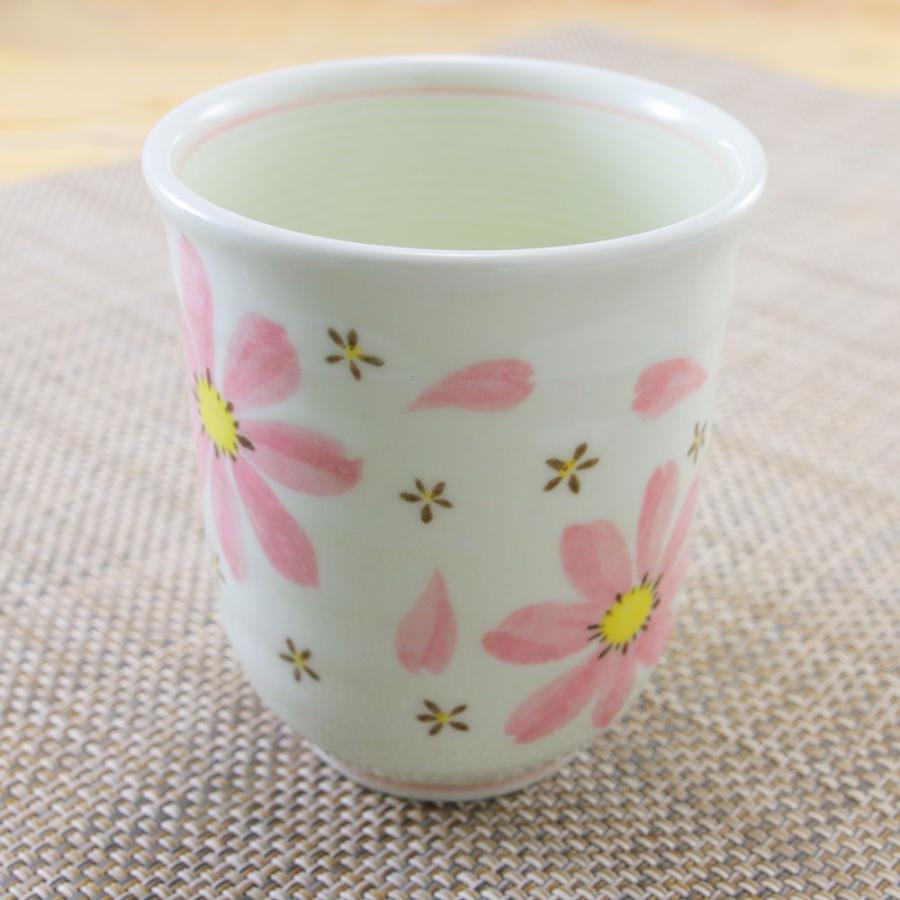 湯呑（湯飲み茶碗） 有田焼 波佐見焼 花あかり湯呑（ピンク） 夫婦湯呑