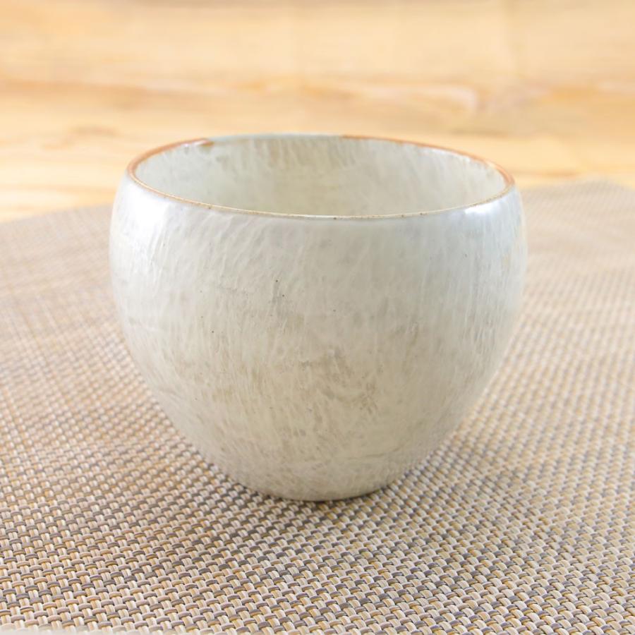 湯呑（湯飲み茶碗） 有田焼 波佐見焼 コスモス一服碗 コスモス 花柄