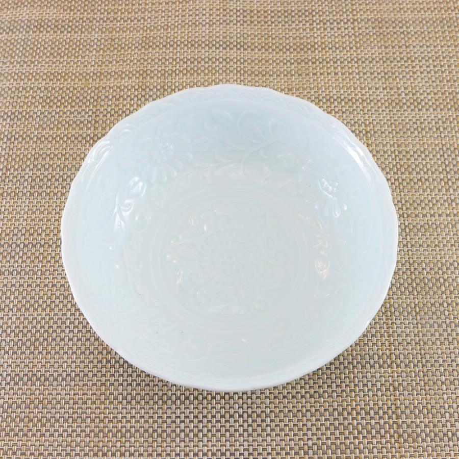 鉢 有田焼 崋山窯 丸鉢 白磁唐草彫鉢（大） 取り皿 ボウル｜和食器