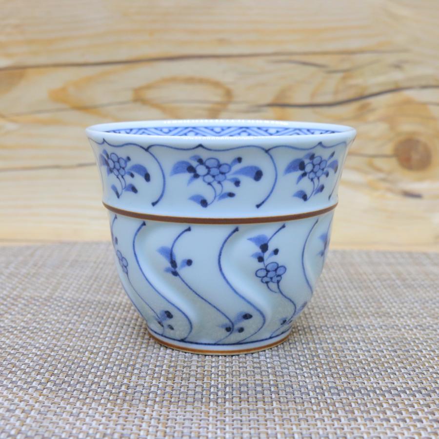 湯呑（湯飲み茶碗） 有田焼 波佐見焼 仙茶 割草花一閑人仙茶 大きめ