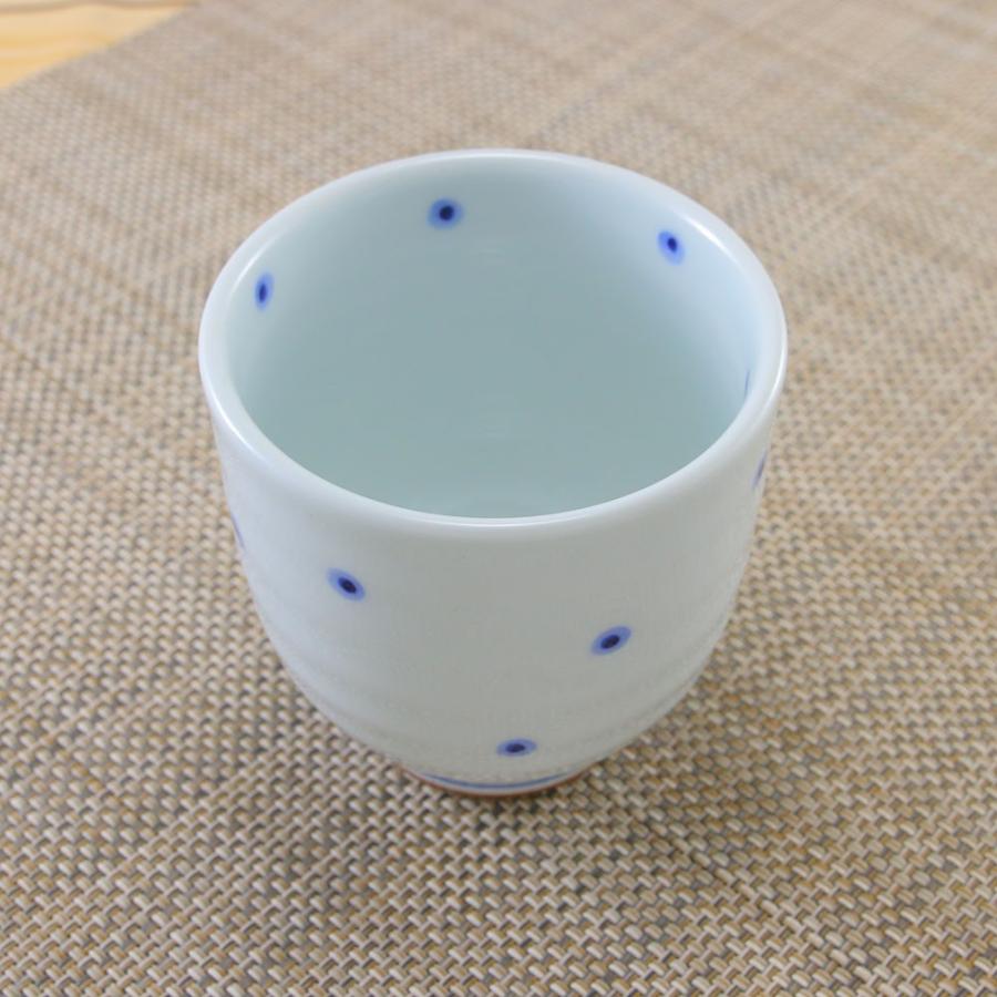 湯呑(湯飲み茶碗) 有田焼 波佐見焼 水玉湯呑(青・大) 夫婦 湯呑(湯飲み茶碗) 有田焼 波佐見焼 水玉湯呑(青・大) 夫婦