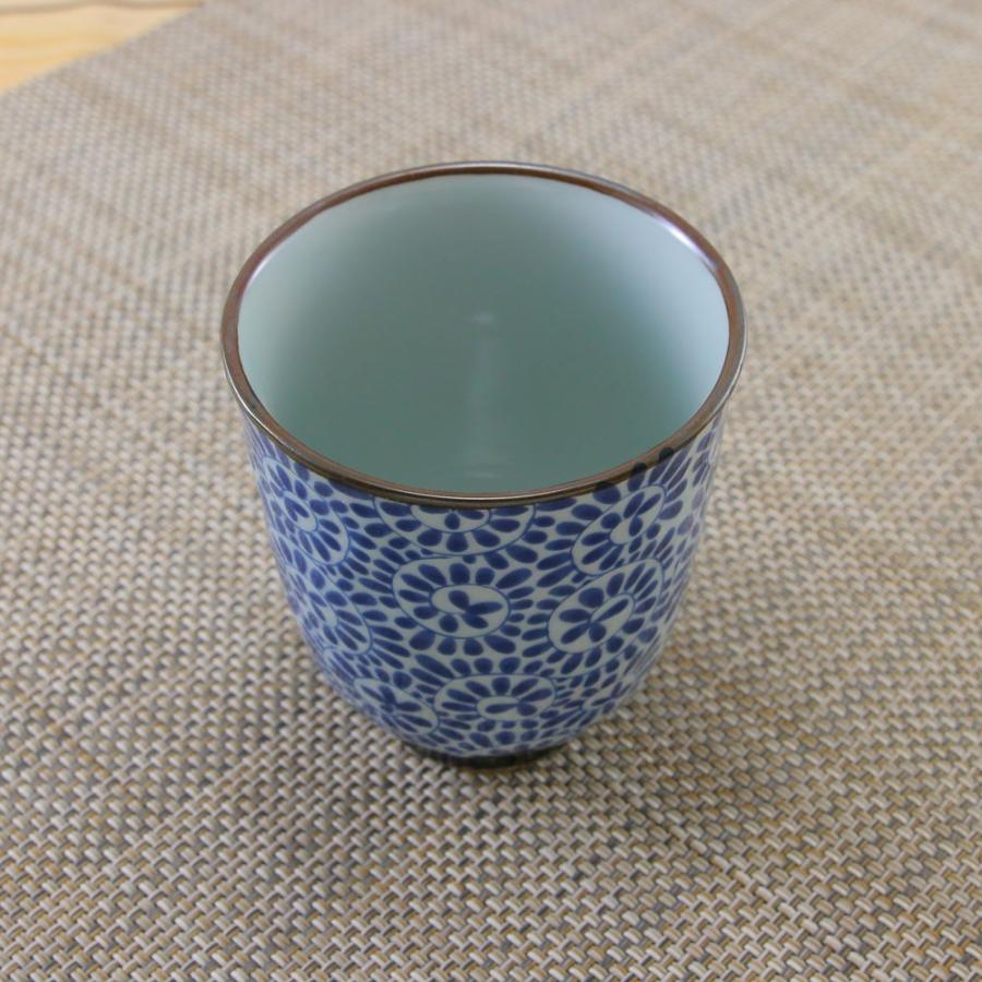 湯呑(湯飲み茶碗) 有田焼 唐草地紋湯呑(青・大) 夫婦湯呑 湯呑(湯飲み茶碗) 有田焼 唐草地紋湯呑(青・大) 夫婦湯呑