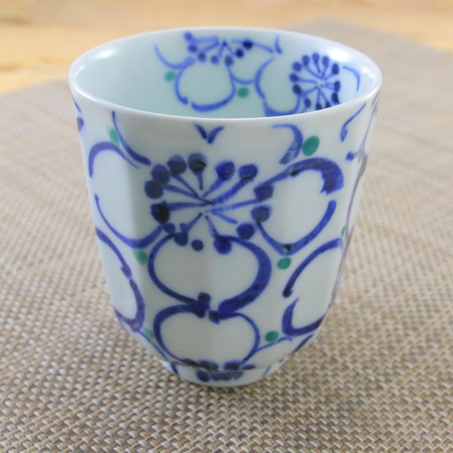 湯呑（湯飲み茶碗） 有田焼 波佐見焼 大輪花面取湯呑（小・赤/大・青