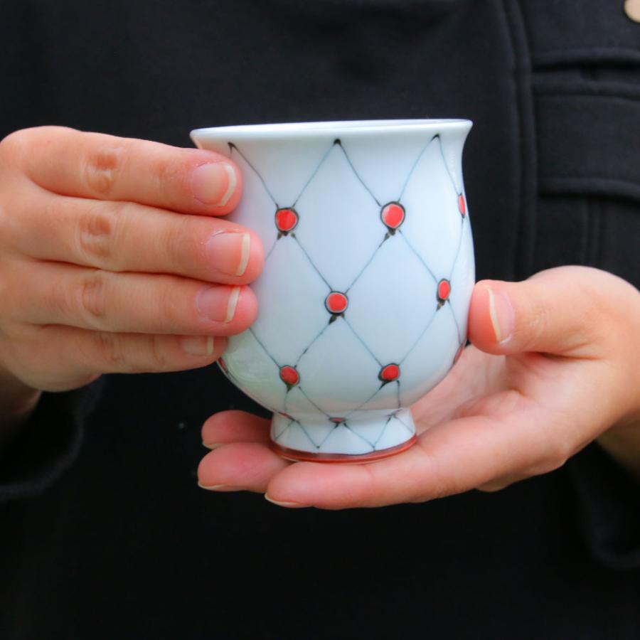 夫婦湯呑（湯飲み茶碗） 有田焼 波佐見焼 網点紋湯呑（緑・赤） くびれ