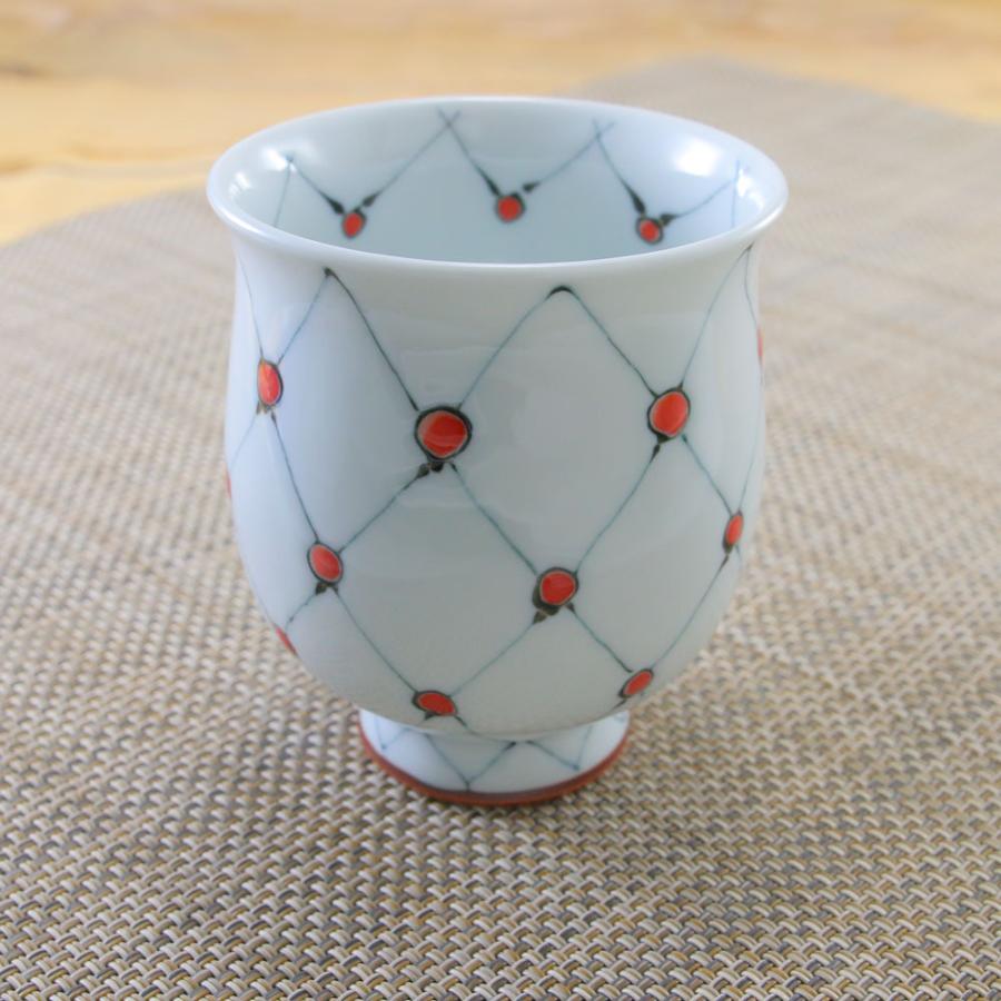 夫婦湯呑(湯飲み茶碗) 有田焼 波佐見焼 網点紋湯呑(緑・赤 夫婦湯呑(湯飲み茶碗) 有田焼 波佐見焼 網点紋湯呑(緑・赤
