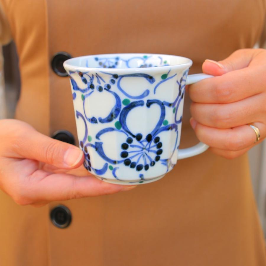 マグカップ 有田焼 波佐見焼 大輪花軽々マグ（青）軽量 軽い 色違い