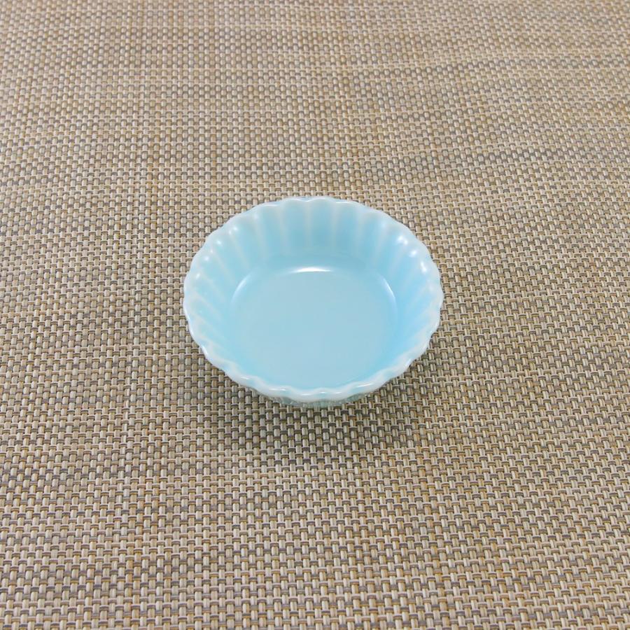 小鉢 有田焼 菊割 静菊堀小付 豆鉢 青磁｜和食器 陶器 三階菱 : 有田焼