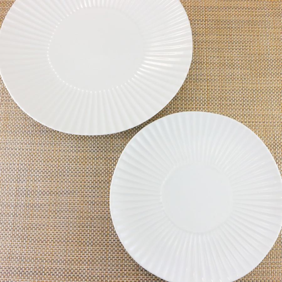 平皿 有田焼 波佐見焼 白磁シノギ和皿（大） 丸皿 大皿 手彫り ｜和