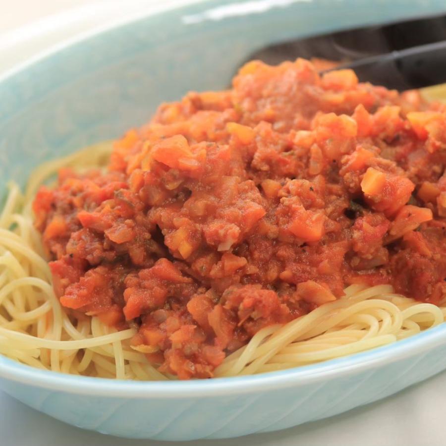 鉢 有田焼 楕円鉢 青磁唐草彫刻取っ手付きパスタ鉢 大鉢 パスタ鉢