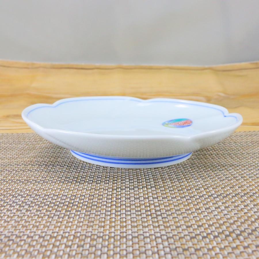 美濃焼　陶芸品　焼き物　多様　平皿 平皿 有田焼 風船銘々皿 銘々皿 花型 手毬柄 色鍋島 中皿 取皿