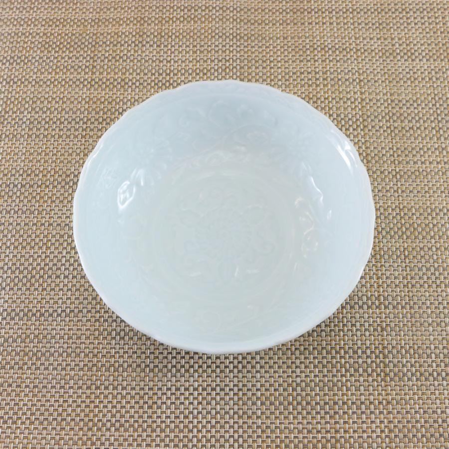 鉢 有田焼 崋山窯 丸鉢 白磁唐草彫鉢（小） 取り皿 ボウル｜和食器