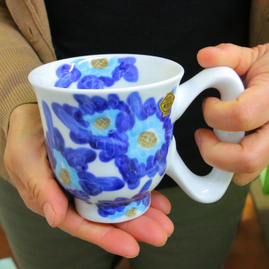 マグカップ 有田焼 波佐見焼 台丹軽量花マグ（赤/青） 大きい持ち手 色